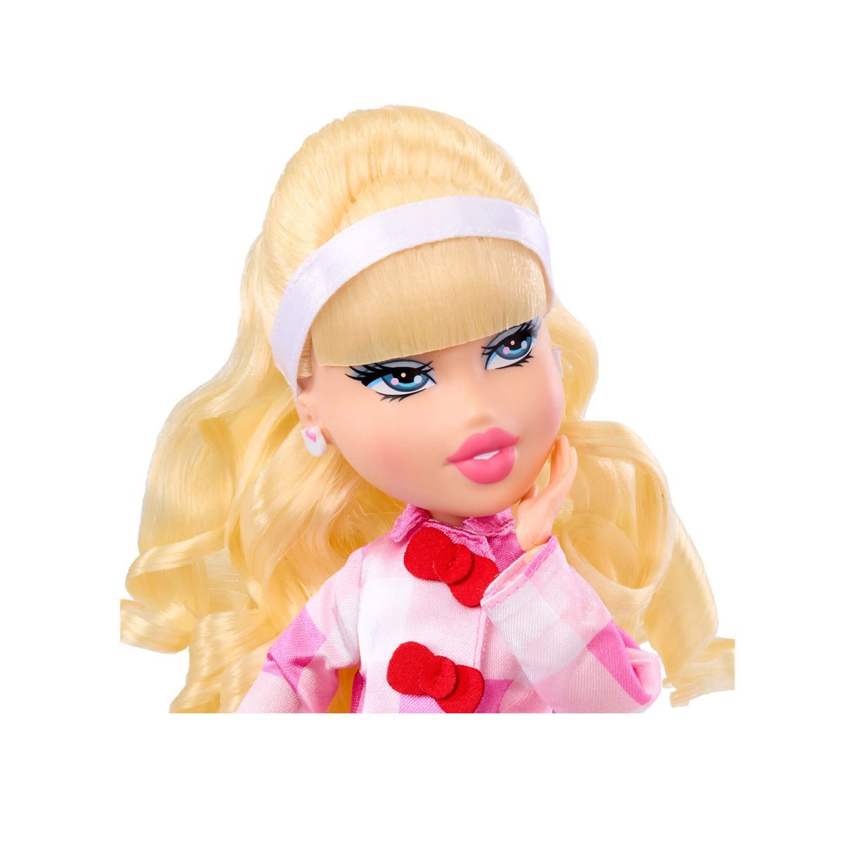 Bratz x Hello Kitty® Doll Cloe1