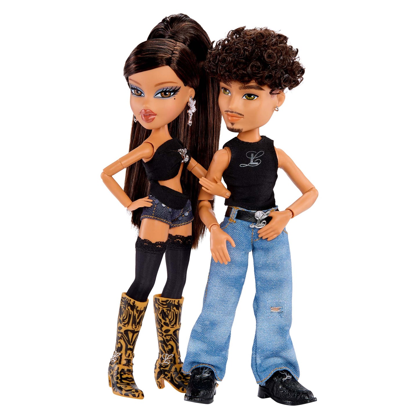 bratz x luar dolls yasmin carlos side by side posing