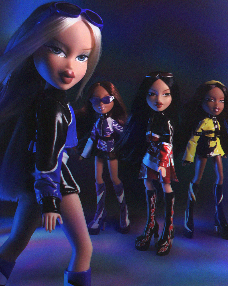 scorchin' dolls in stylish outfits with sunglasses on a dark background