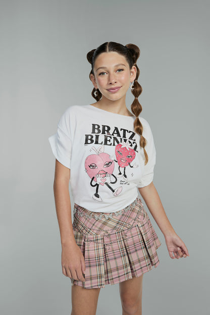stylin bratz cloe diy tshirt on model