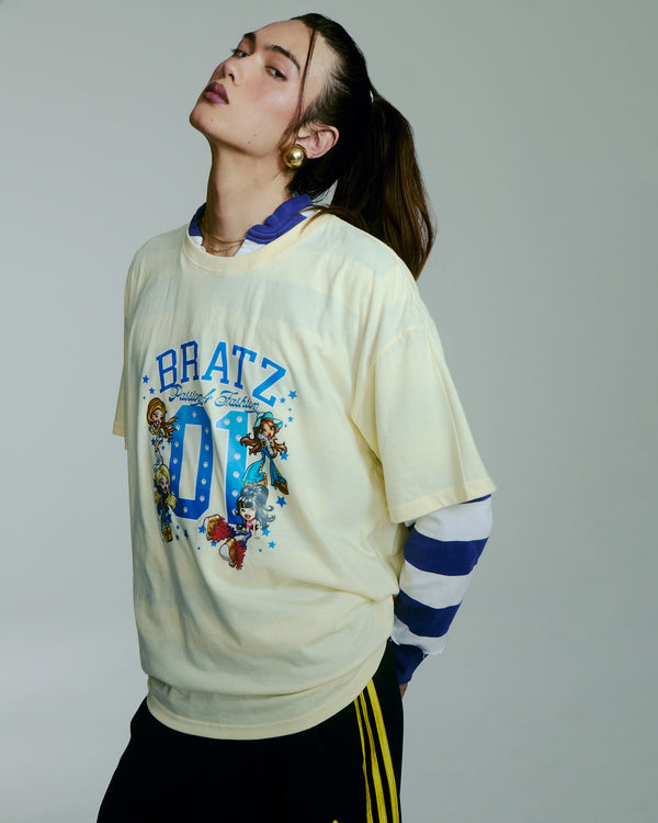 stylin sasha oversized tee on model