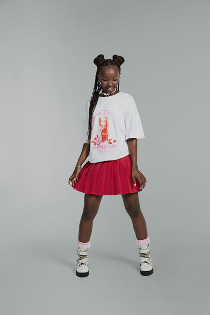 stylin bratz yasmin diy tshirt on model